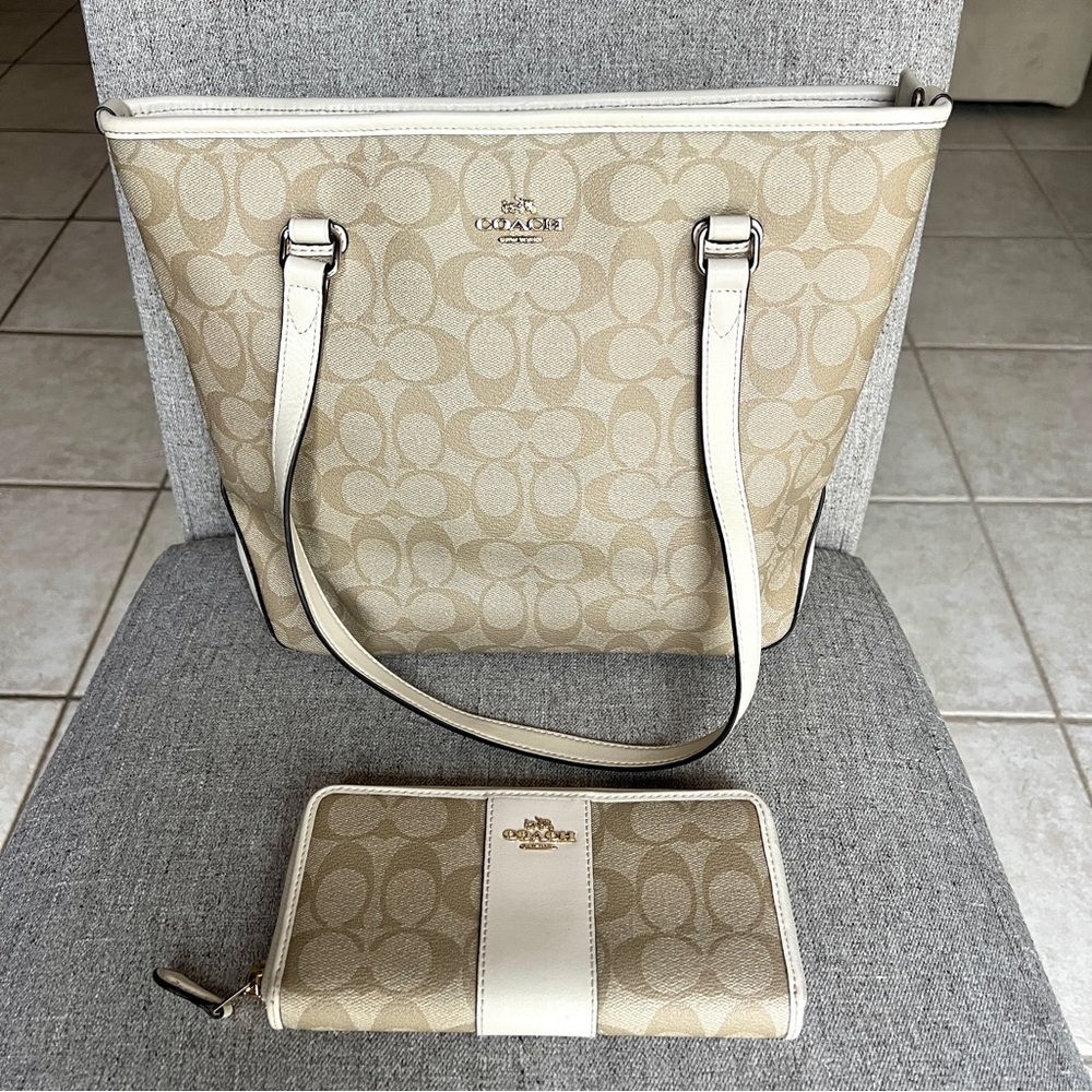 Coach Zip-Top Tote Shoulder Handbag w/ Free Wallet